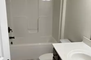 302 N Cameron St, Winchester, VA 22601 - Photo 17