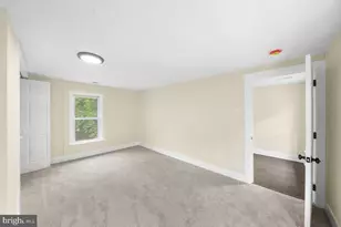 21 E Germain St, Winchester, VA 22601 - Photo 15