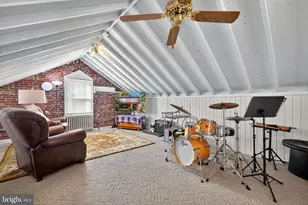 420 W Cork St, Winchester, VA 22601 - Photo 33