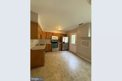305 Avon Court, Winchester, VA 22601 - Photo 9