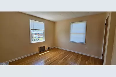 220 E Whitlock Avenue, Winchester, VA 22601 - Photo 7