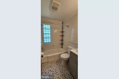 220 E Whitlock Avenue, Winchester, VA 22601 - Photo 9