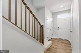 241 Monteith Dr, Winchester, VA 22601 - Photo 3