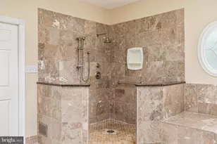 1030 Breckinridge Ln, Winchester, VA 22601 - Photo 33