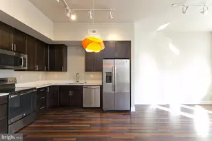 122 N Loudoun St, Winchester, VA 22601 - Photo 1