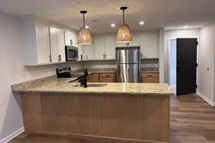 519 Amherst St, Winchester, VA 22601 - Photo 9