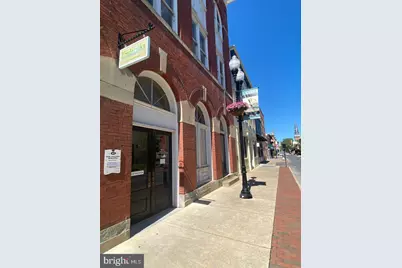 37 Boscawen Street E, Winchester, VA 22601 - Photo 1