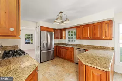 327 Ridge Avenue, Winchester, VA 22601 - Photo 17