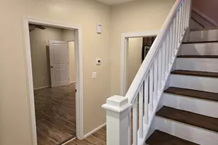 214 N East Ln, Winchester, VA 22601 - Photo 5
