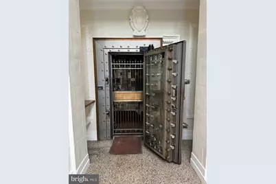 305-307 Main Street E, Front Royal, VA 22630 - Photo 13