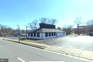 22 W 14th St, Front Royal, VA 22630 - Photo 1