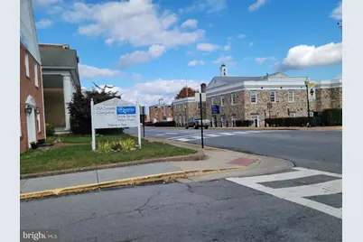 27 S Royal Avenue, Front Royal, VA 22630 - Photo 3