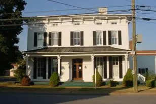 106 Chester St, Front Royal, VA 22630 - Photo 1