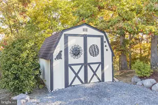 155 Signal Ct, Strasburg, VA 22657 - Photo 37