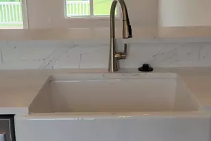 328 W 11th St, Front Royal, VA 22630 - Photo 11