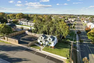 303 W 10th St, Front Royal, VA 22630 - Photo 33