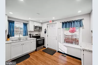 303 W 10th Street, Front Royal, VA 22630 - Photo 13