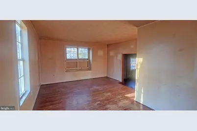 298 Honey Farm Lane, Front Royal, VA 22630 - Photo 7