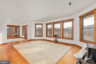 472 Wesley Ln, Bentonville, VA 22610 - Photo 17