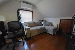 368 W 9th St, Front Royal, VA 22630 - Photo 5