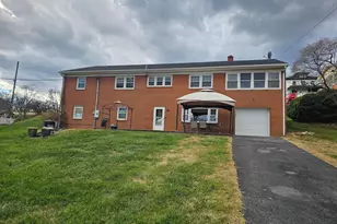 615 Villa Ave, Front Royal, VA 22630 - Photo 1