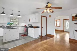 1064 Strasburg Rd, Front Royal, VA 22630 - Photo 27