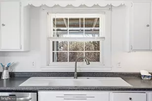 1064 Strasburg Rd, Front Royal, VA 22630 - Photo 19