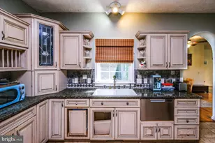 1195 Shangri-La Rd, Bentonville, VA 22610 - Photo 37
