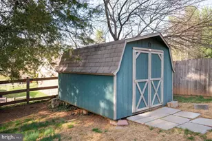 16 Gloucester Rd, Front Royal, VA 22630 - Photo 9