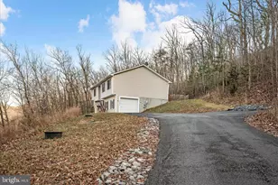 218 Walker Farm Dr, Front Royal, VA 22630 - Photo 3