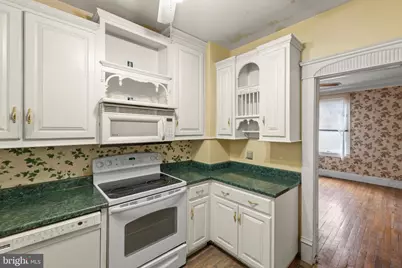 209 E Stonewall Drive, Front Royal, VA 22630 - Photo 11