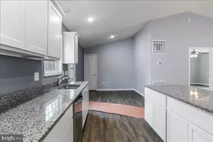 1200 Old Oak Ln, Front Royal, VA 22630 - Photo 9