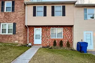 1307 Robinhood Ln, Front Royal, VA 22630 - Photo 1
