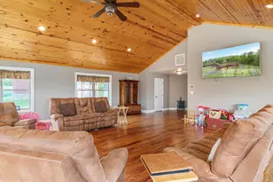 1996 Buck Mountain Rd, Bentonville, VA 22610 - Photo 19