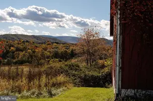 461 Thunderbird Rd, Bentonville, VA 22610 - Photo 5