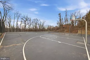 500 Delicious Rd, Linden, VA 22642 - Photo 9