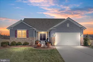 87 Albatross Ct, Front Royal, VA 22630 - Photo 1