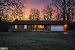 487 Skyline Forest Dr, Front Royal, VA 22630 - Photo 1