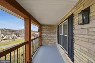 147 W Duck St, Front Royal, VA 22630 - Photo 5