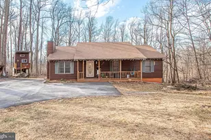 173 Red Robin Ln, Linden, VA 22642 - Photo 3