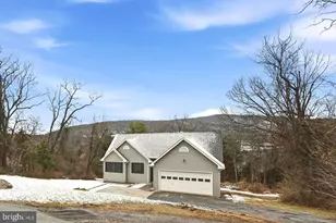 588 Apple Orchard Dr, Linden, VA 22642 - Photo 1