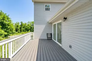 671 Pine Ridge Dr, Front Royal, VA 22630 - Photo 9