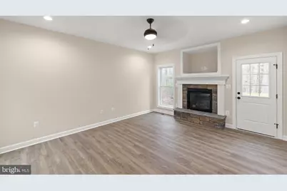 220 Lakeland Circle, Middletown, VA 22645 - Photo 17