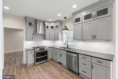 220 Lakeland Circle, Middletown, VA 22645 - Photo 9