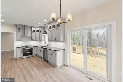 220 Lakeland Circle, Middletown, VA 22645 - Photo 13