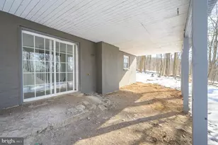 136 Gayles Ln, Front Royal, VA 22630 - Photo 5