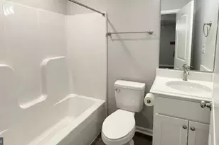 31 W Duck St, Front Royal, VA 22630 - Photo 21