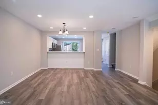 31 W Duck St, Front Royal, VA 22630 - Photo 7