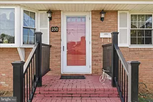 200 Washington Ave, Front Royal, VA 22630 - Photo 3