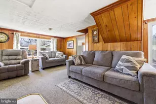 903 Rocky Hollow Rd, Bentonville, VA 22610 - Photo 7